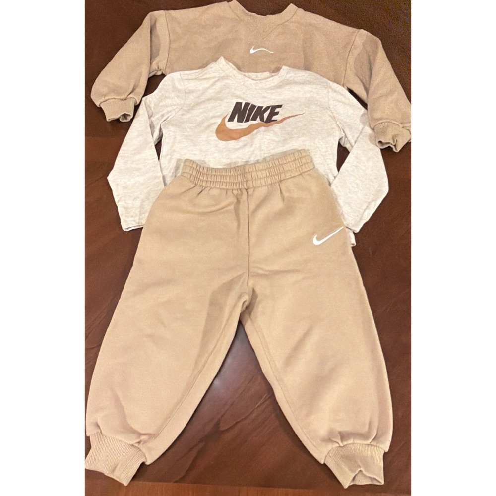Nike Three Piece Outfit Beige Tan Size 3T